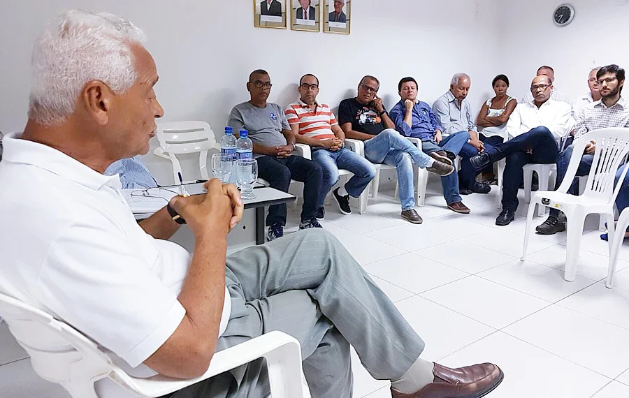 ACE e CDL realizam Roda de Conversa com o candidato Zé da Hora